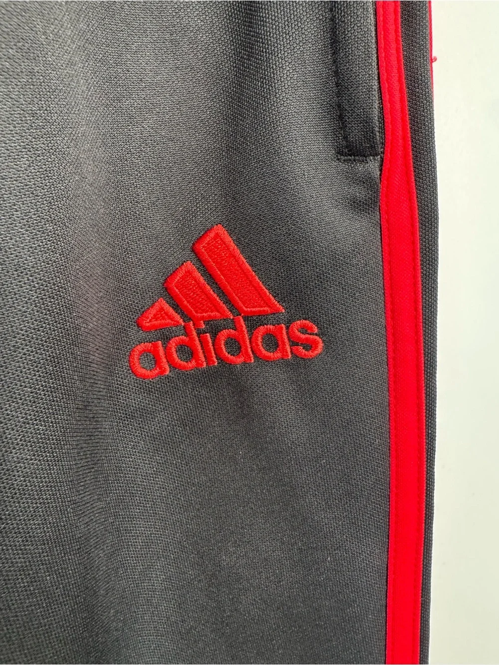 Adidas Track Pants Mens Medium Black Red 3-Stripes Climacool Athletic Soccer